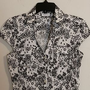New York & company stretch cap sleeve blouse small